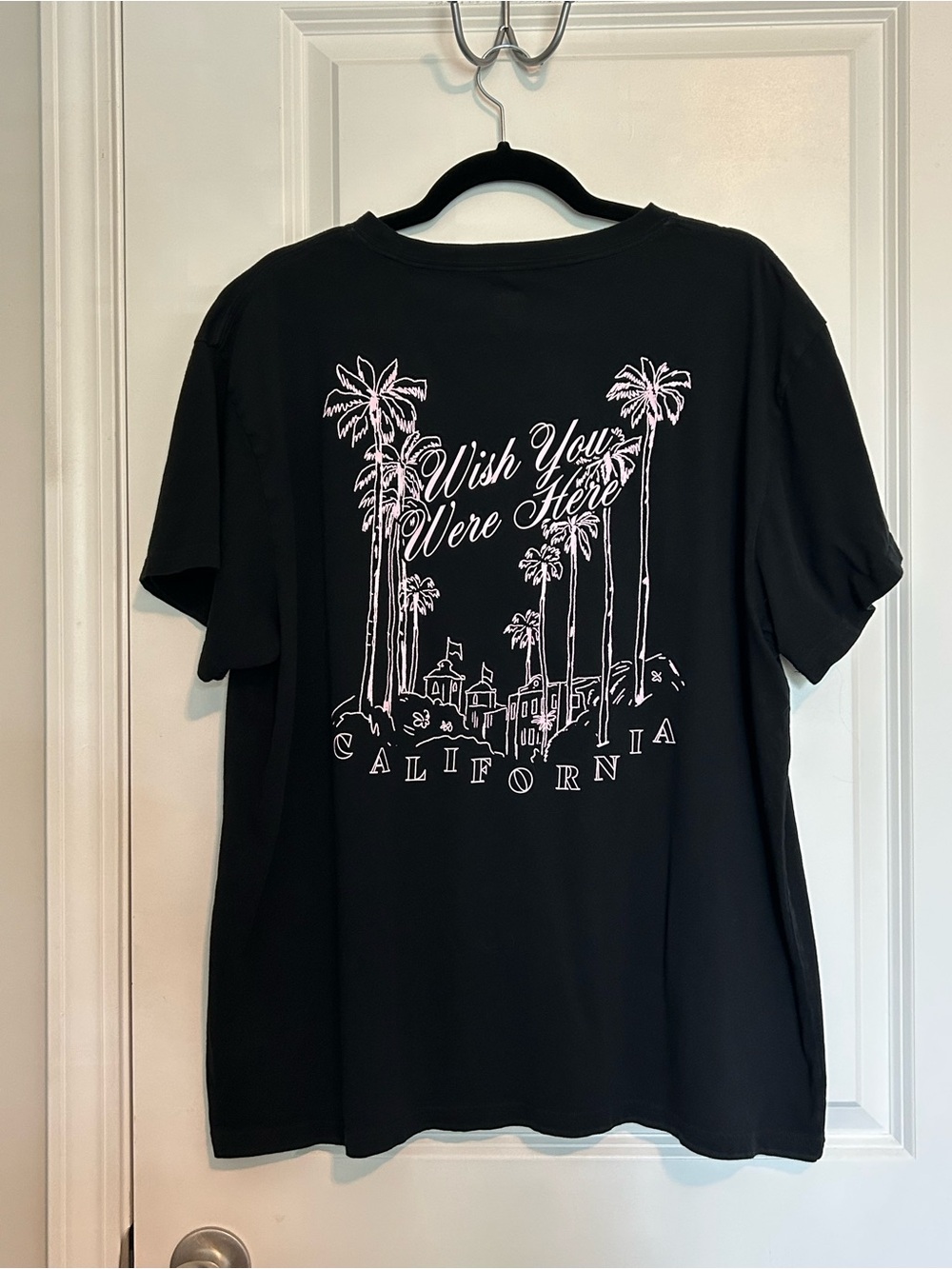 PINK Victoria's Secret Wish You Were Here Campus Tee